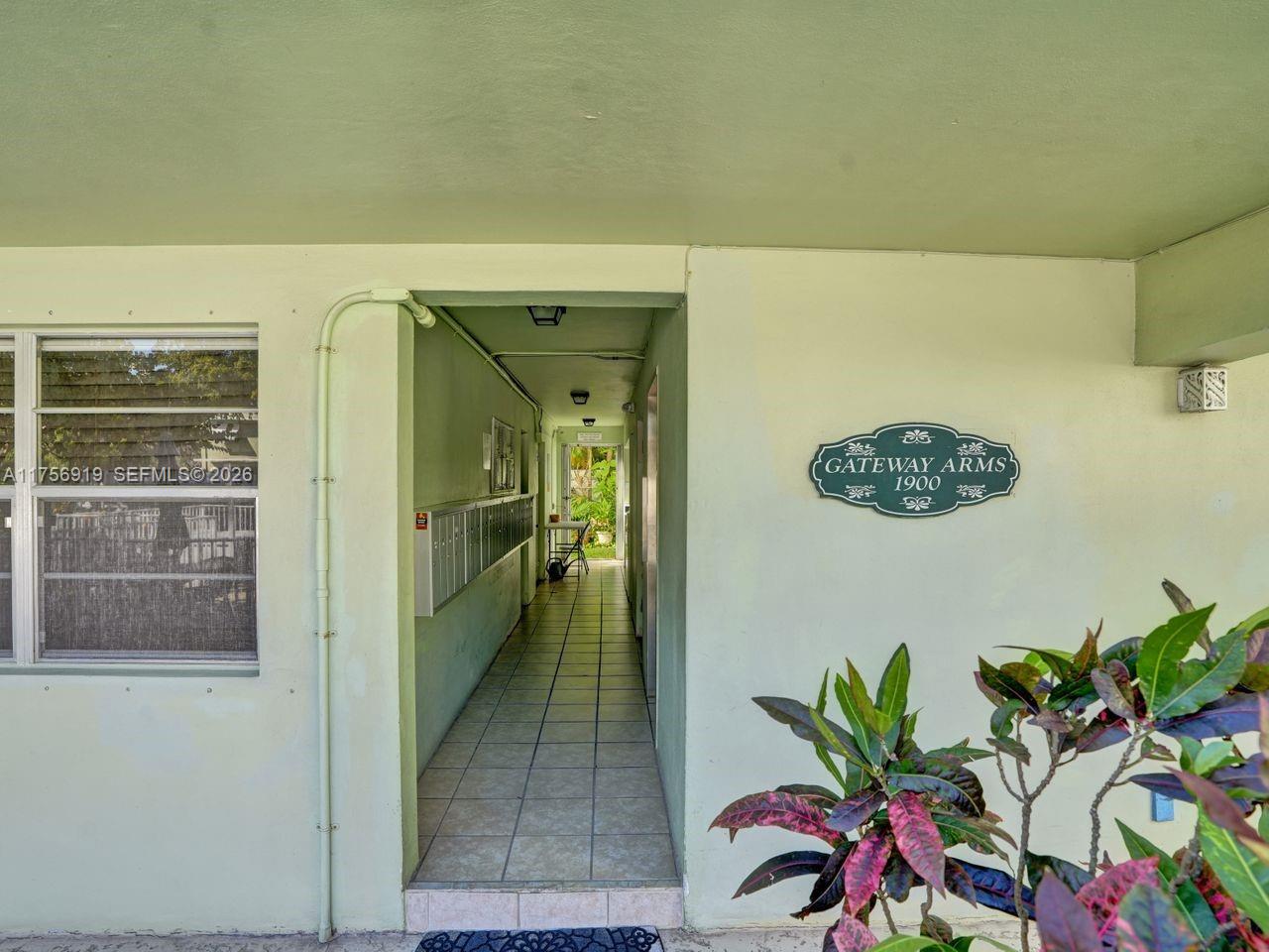 GATEWAY ARMS CONDO - Residential