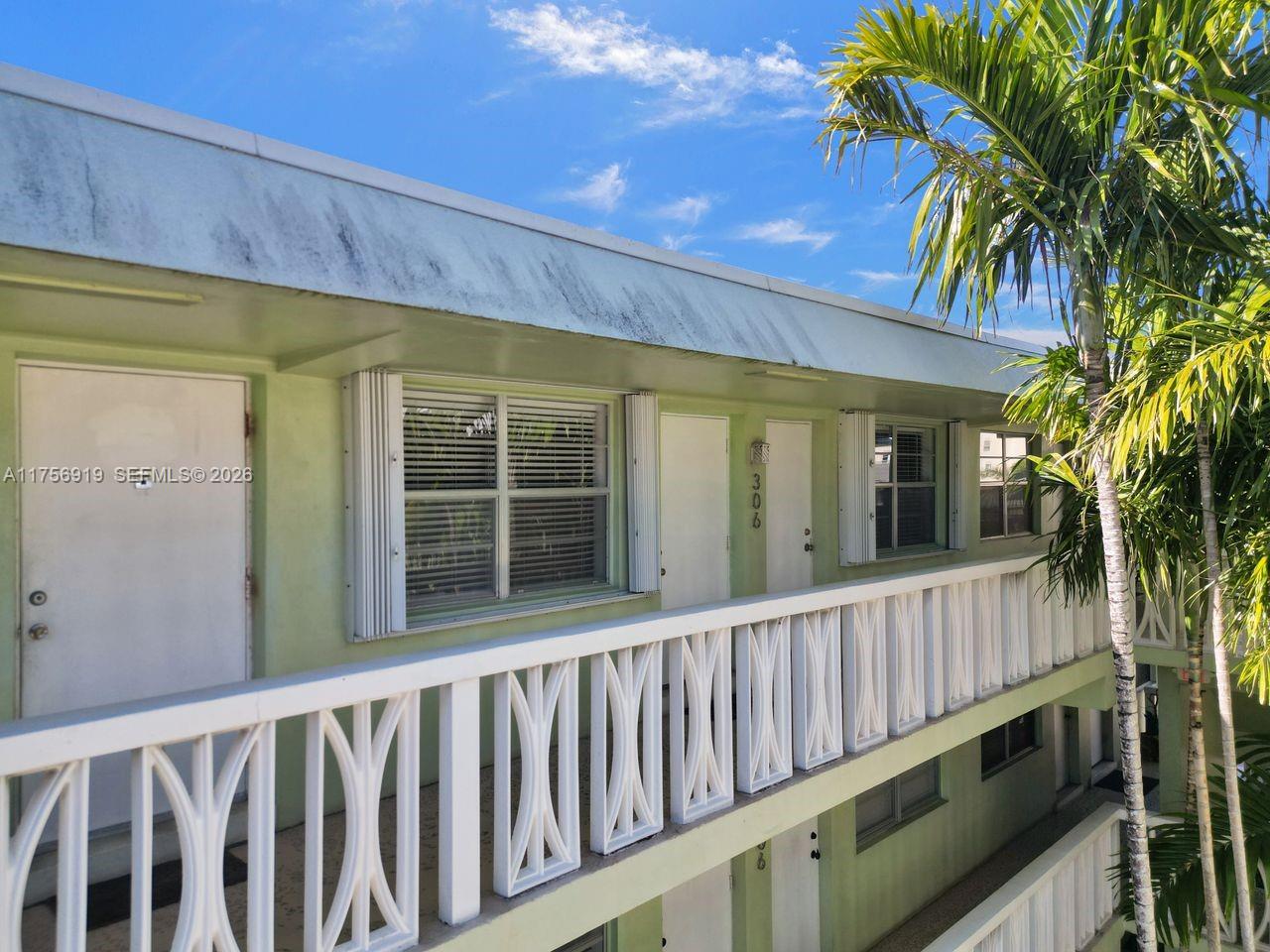 GATEWAY ARMS CONDO - Residential