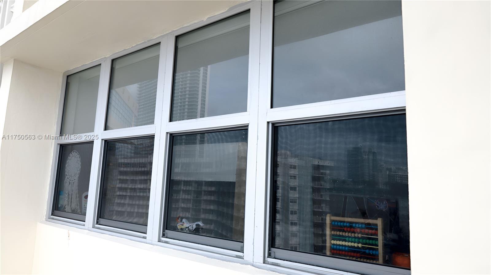 IMPERIAL TOWERS CONDO - Residential