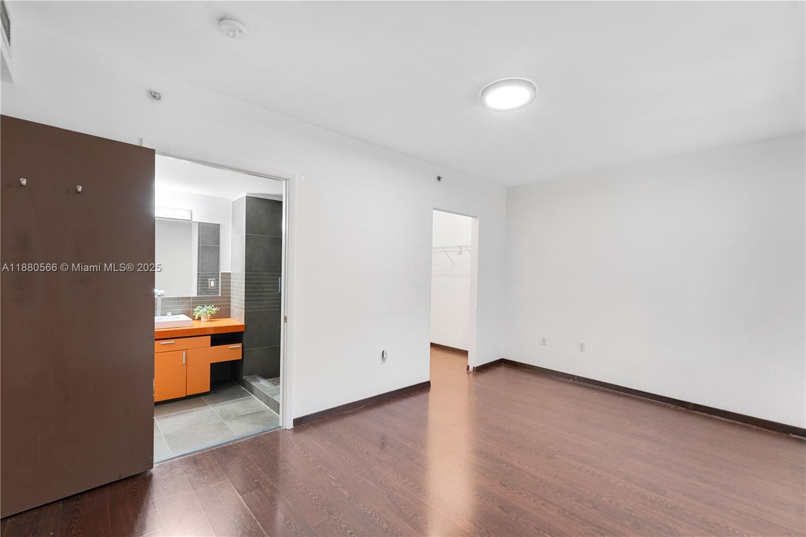 ARTECITY GOVERNOR CONDO - Residential Lease