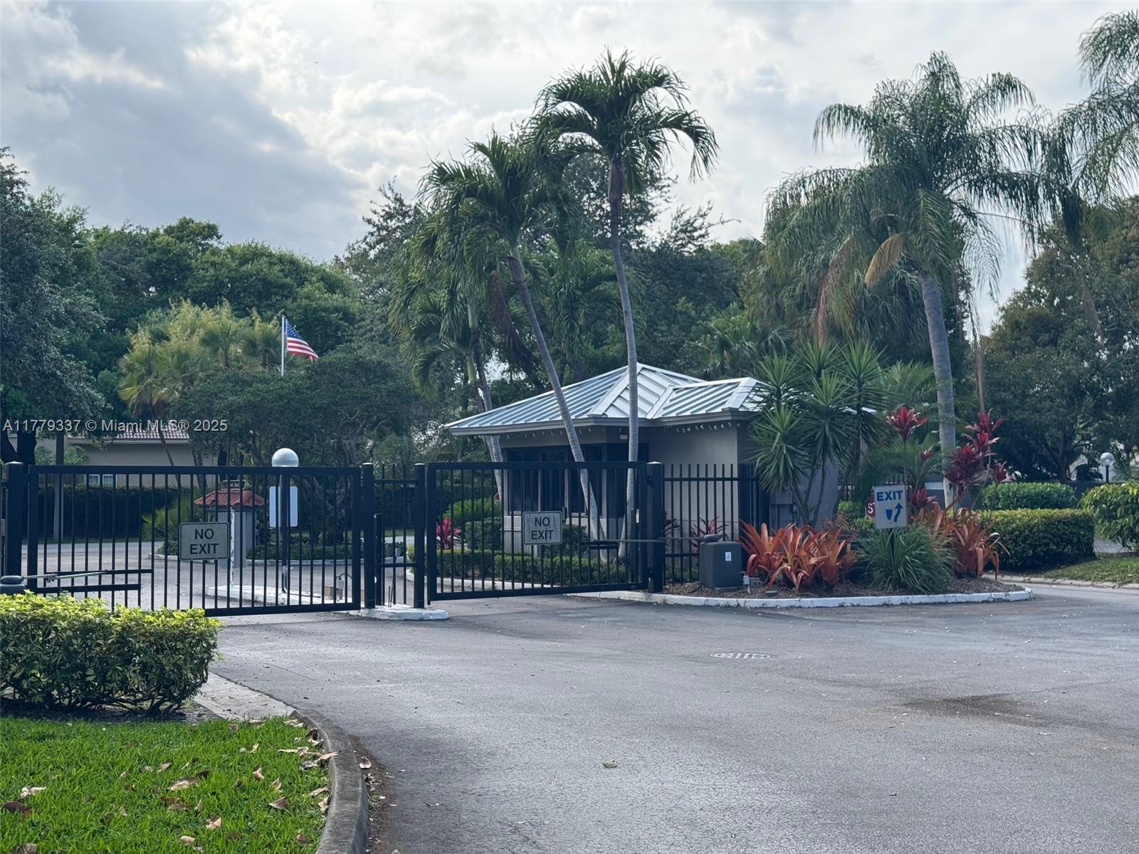 Property for Sale at Address Not Disclosed, Pompano Beach, Broward County, Florida - Bedrooms: 2 
Bathrooms: 2  - $279,500
