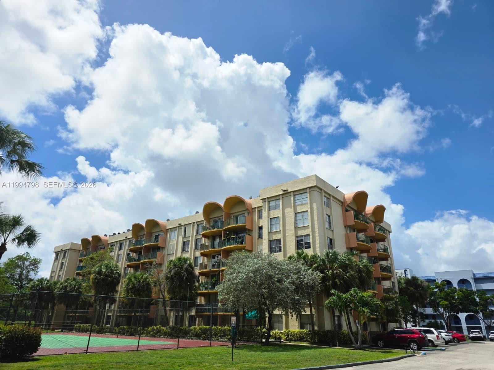 THE FOUNTAINS AT FONTAINE - Residential