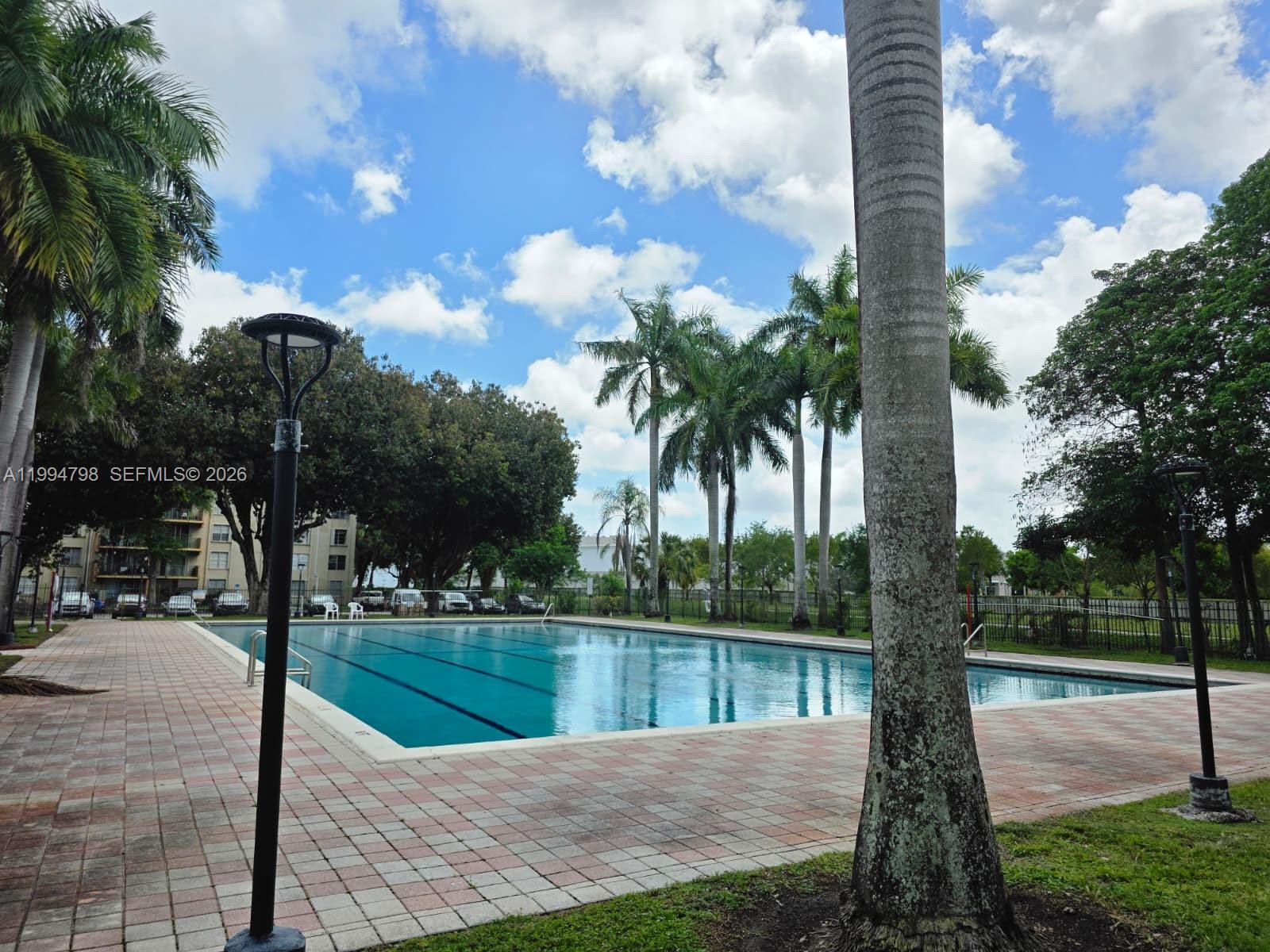 THE FOUNTAINS AT FONTAINE - Residential