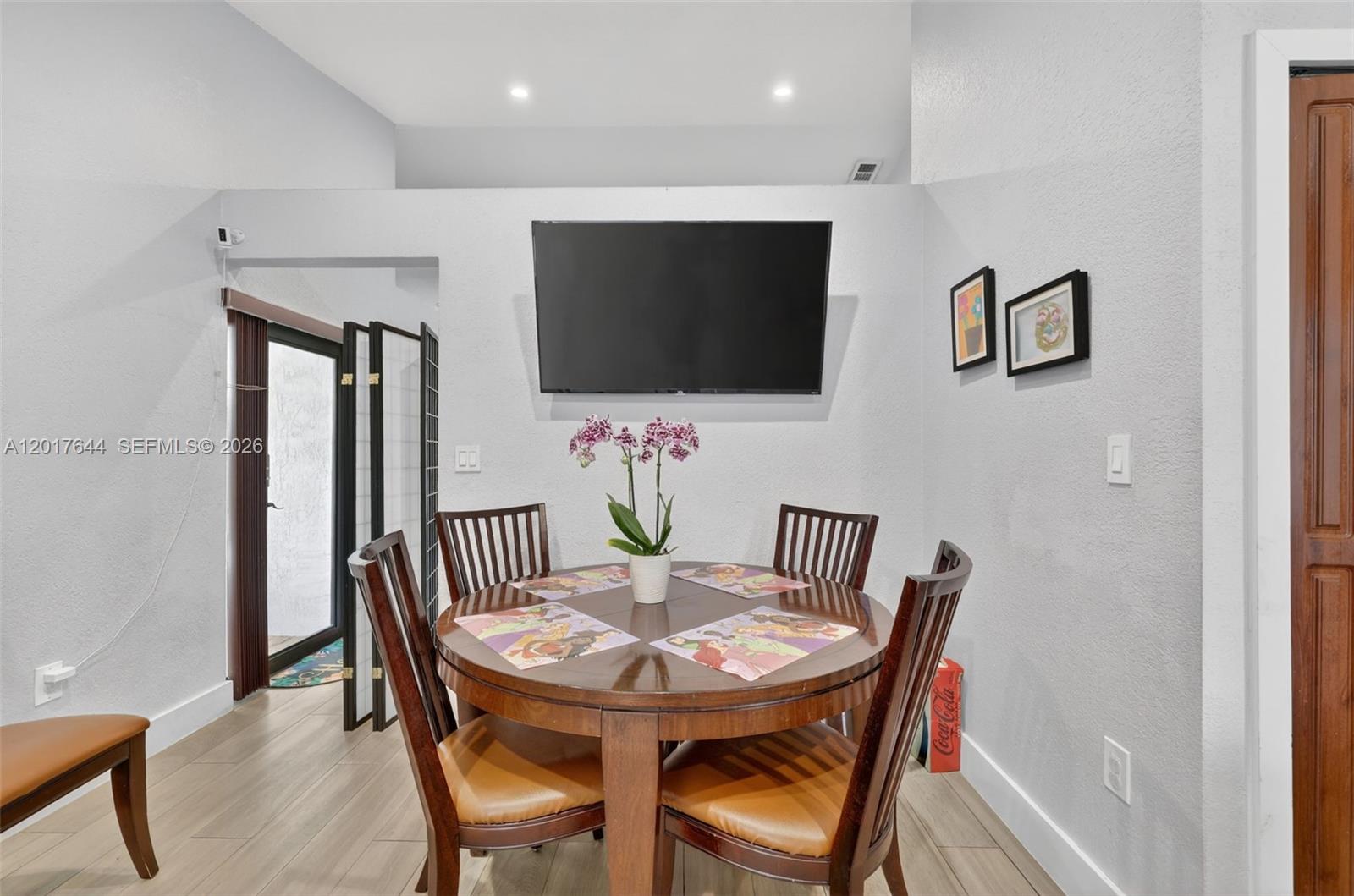 WESTWIND LAKES SEC 6 - Residential