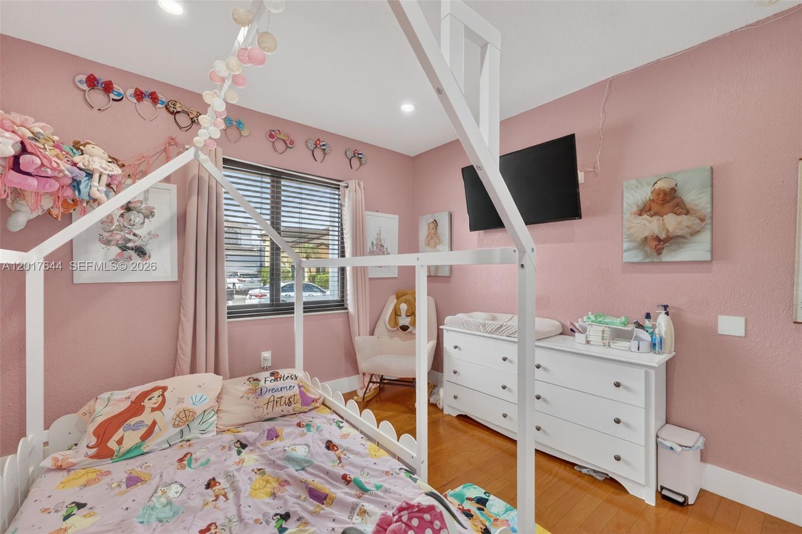 WESTWIND LAKES SEC 6 - Residential