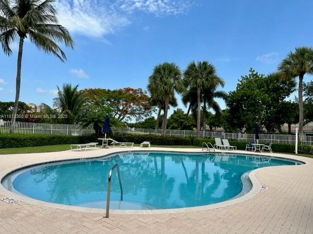 PALMBROOKE TOWNHOMES - Residential Lease