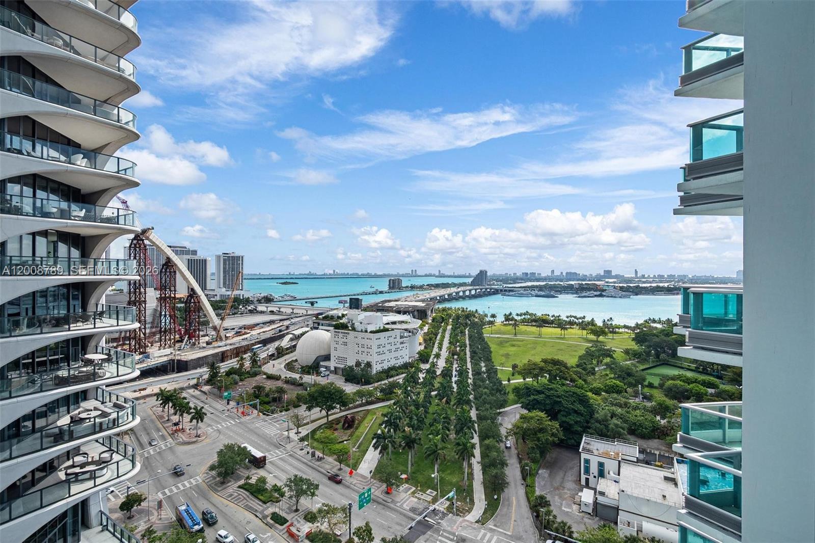 900 Biscayne Blvd 2208