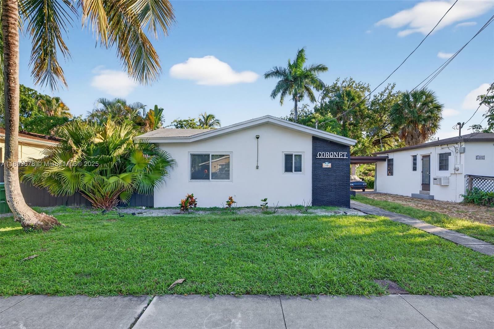 WAVERLY PLACE - Residential Income