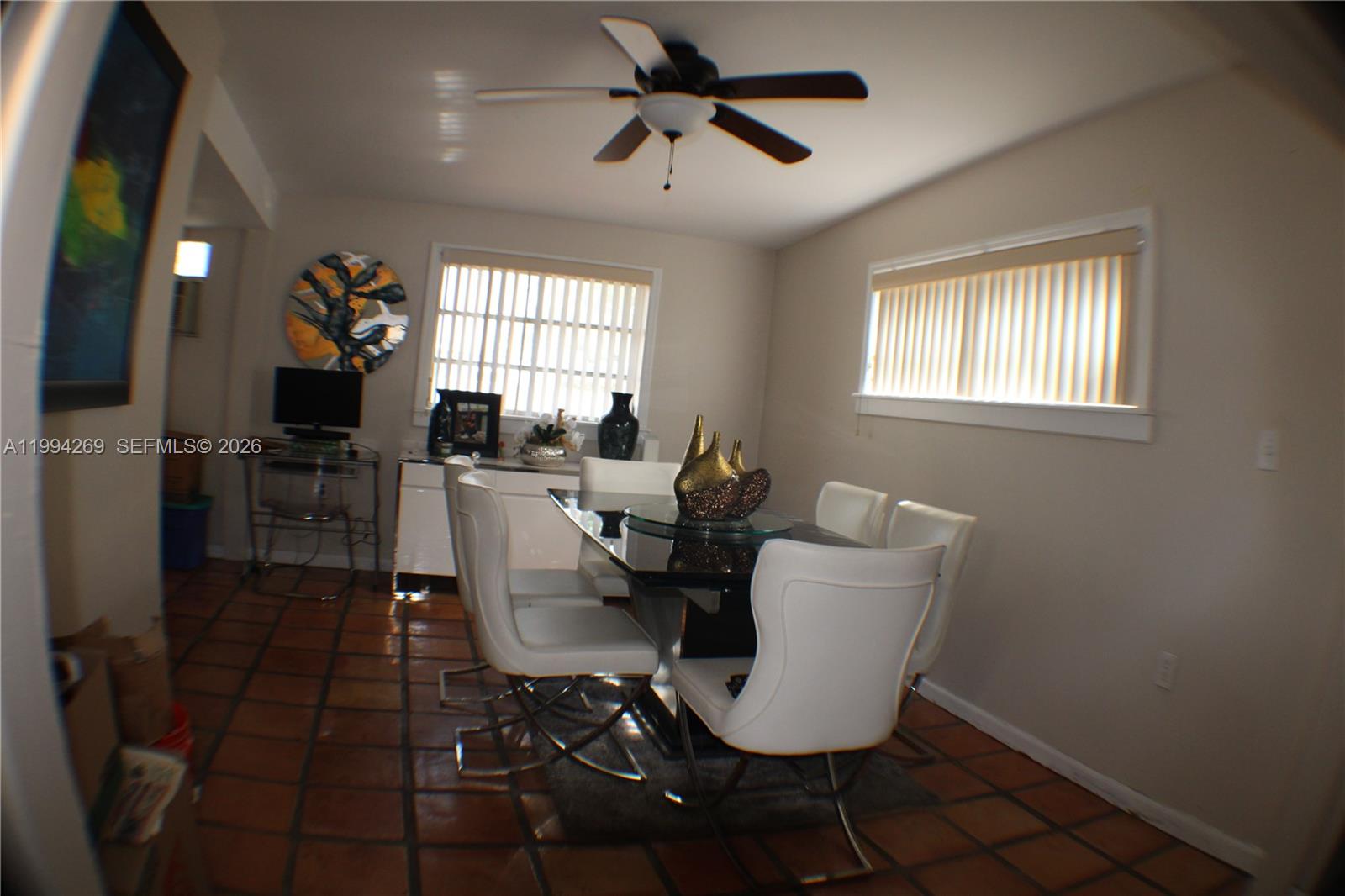 DEVON-AIRE VILLAS SEC 3 - Residential