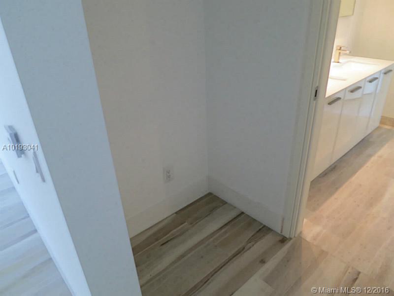 BRICKELLHOUSE - Residential Lease