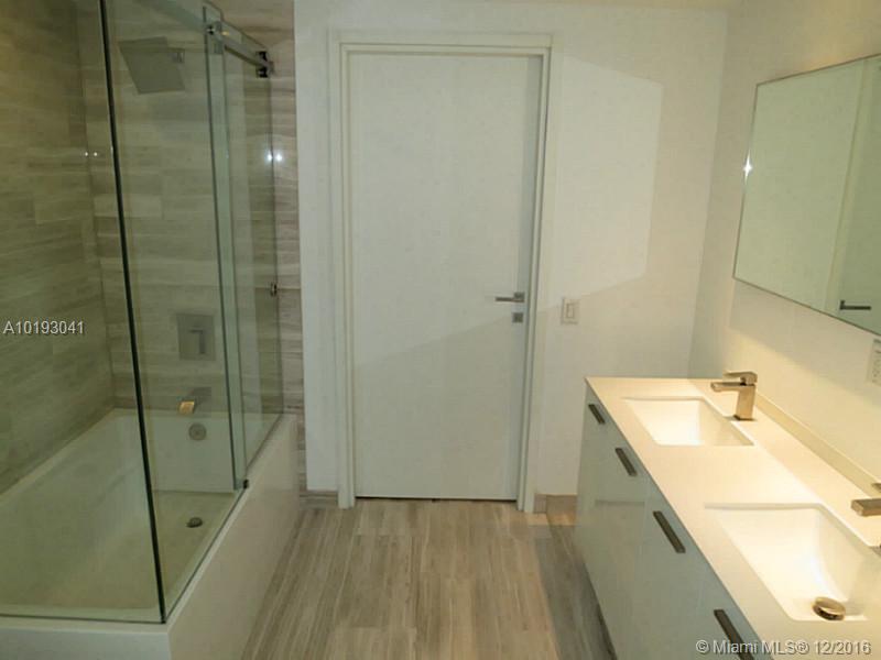 BRICKELLHOUSE - Residential Lease