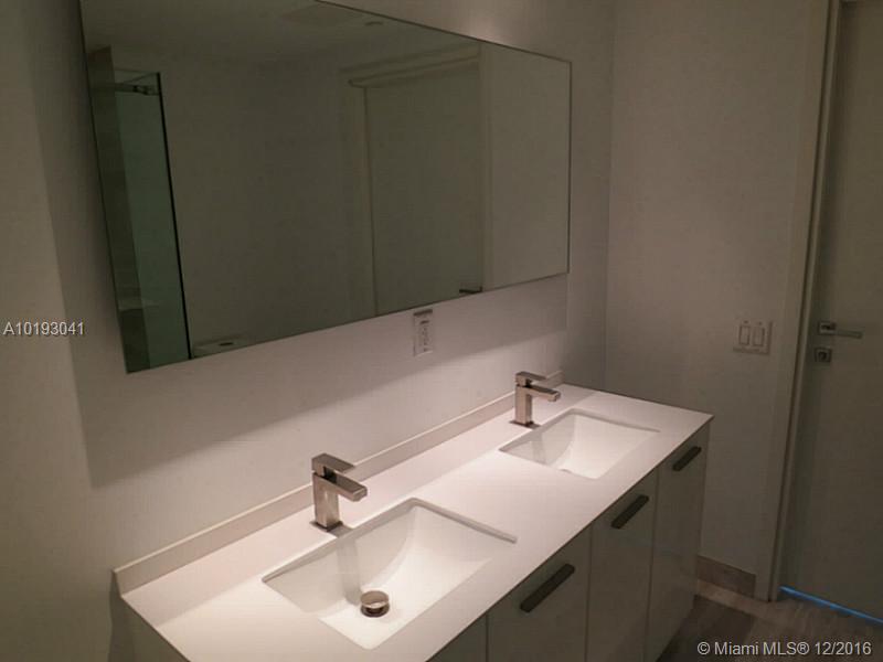 BRICKELLHOUSE - Residential Lease