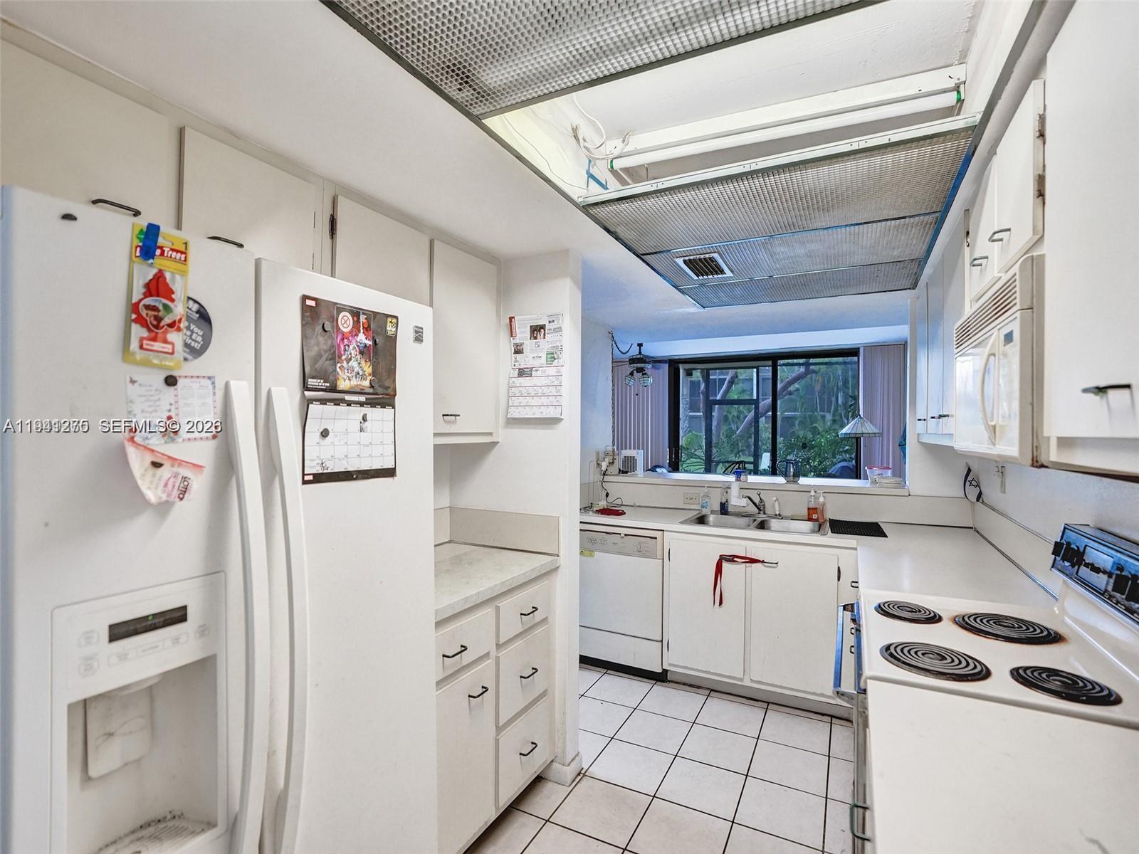 HARVEST SECTION THREE CON - Residential