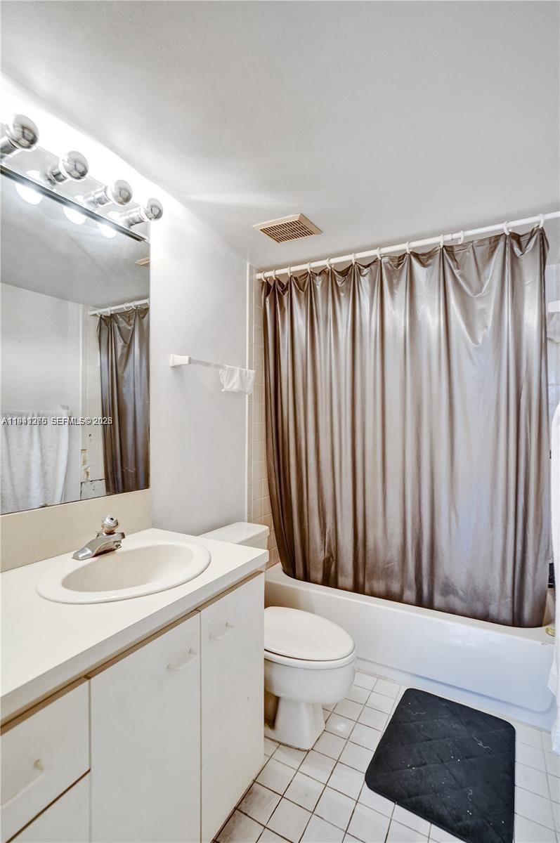 HARVEST SECTION THREE CON - Residential