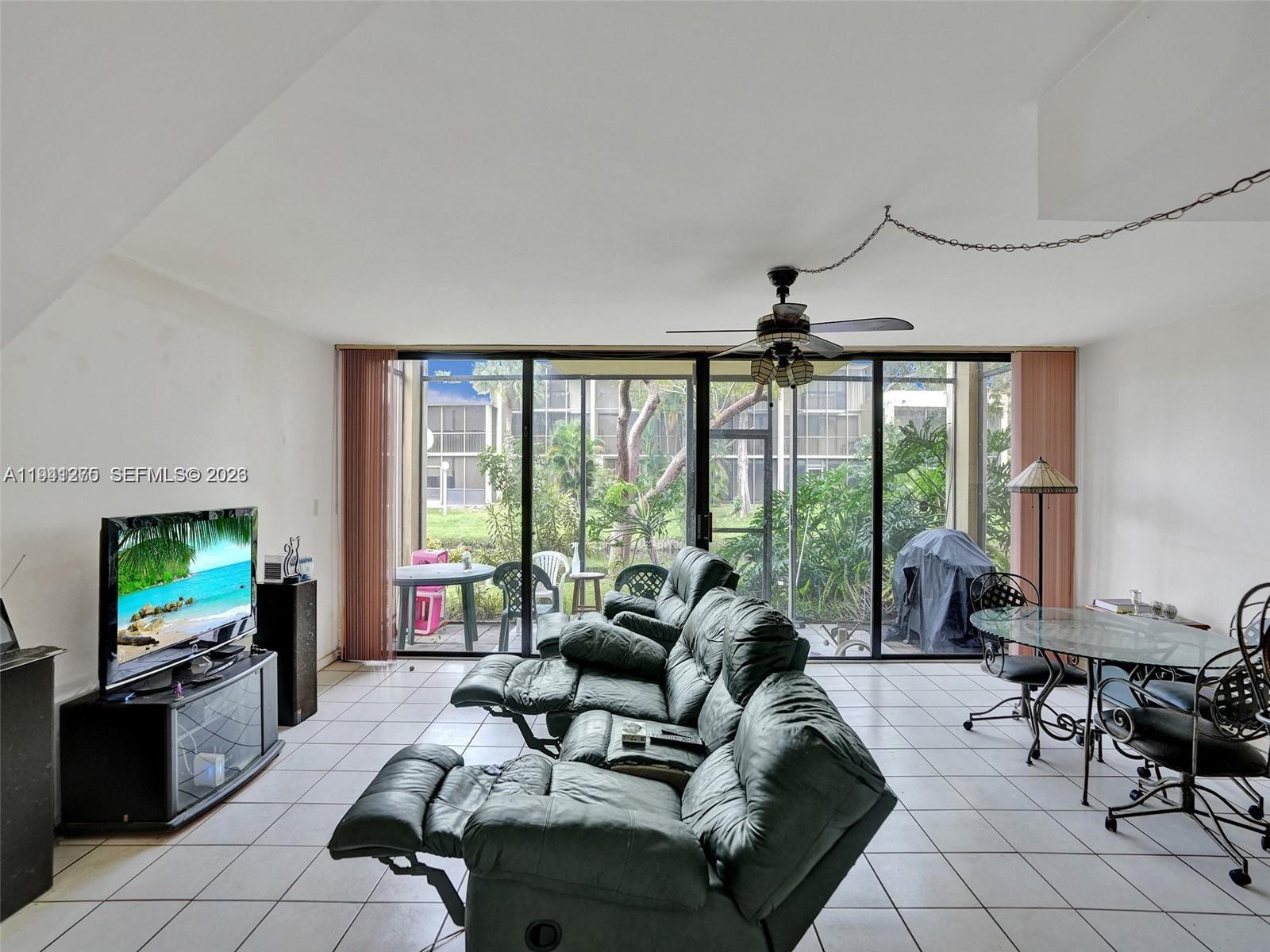 HARVEST SECTION THREE CON - Residential