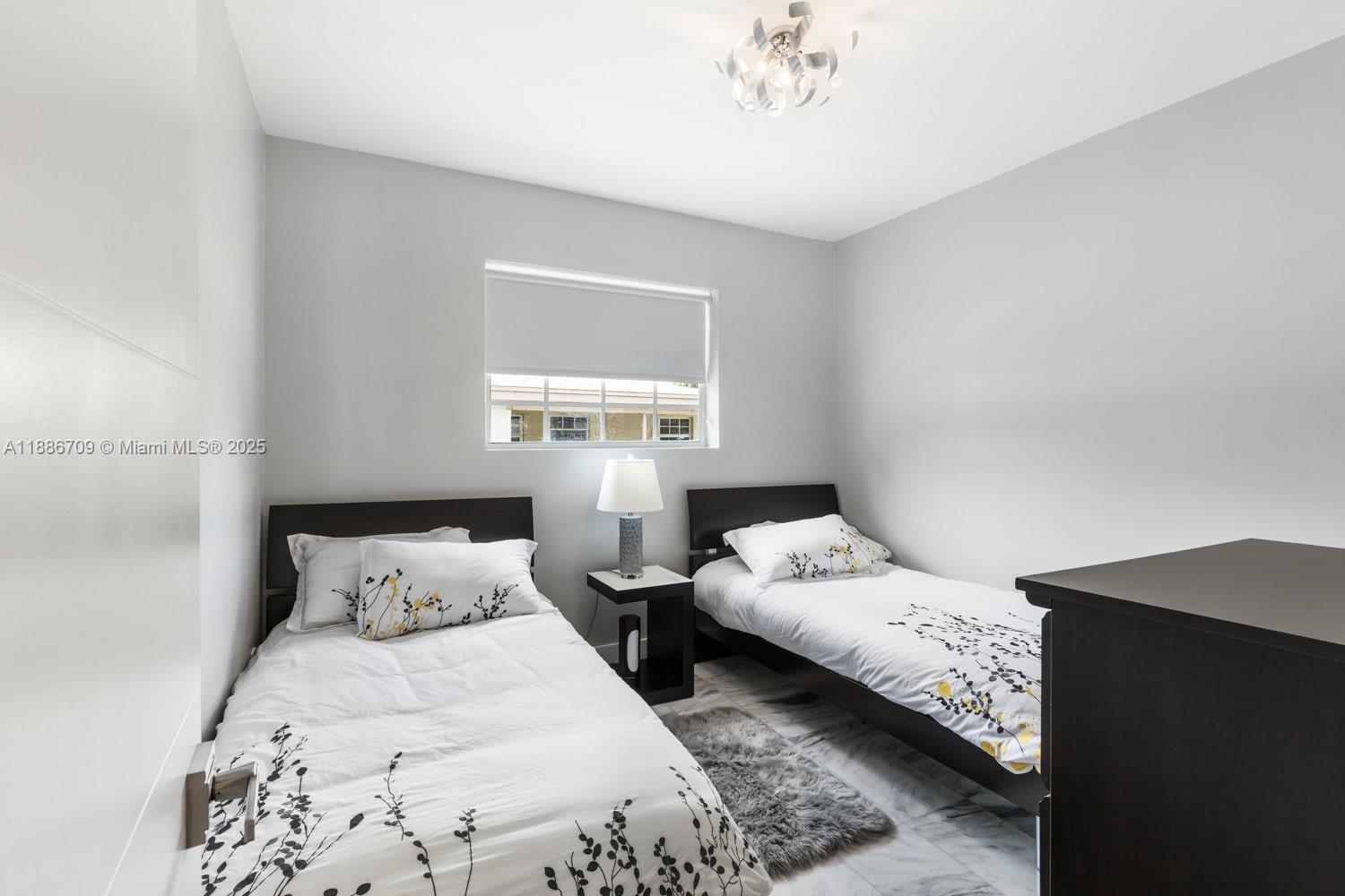 DORVIN ESTATES 1ST ADDN - Residential