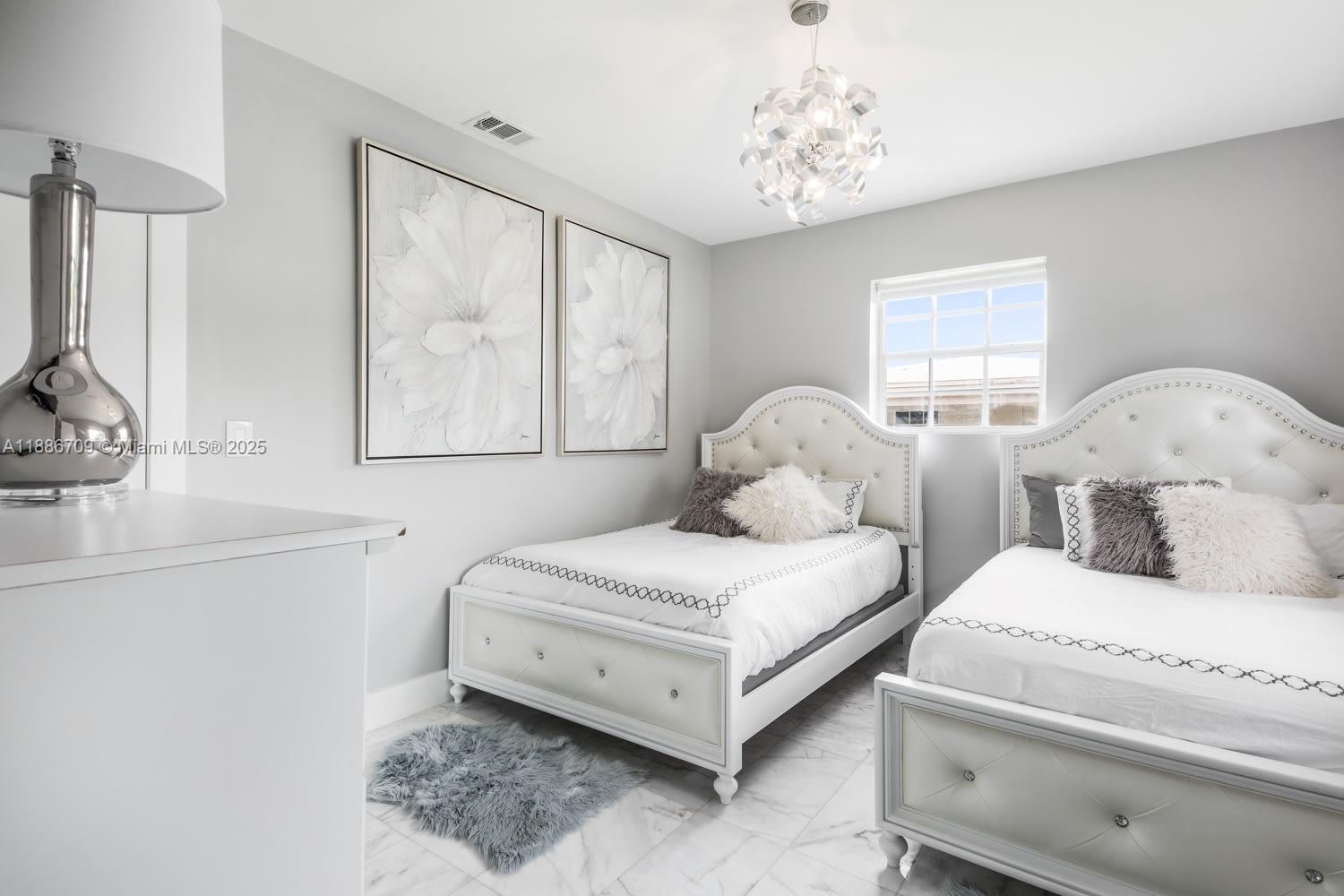 DORVIN ESTATES 1ST ADDN - Residential