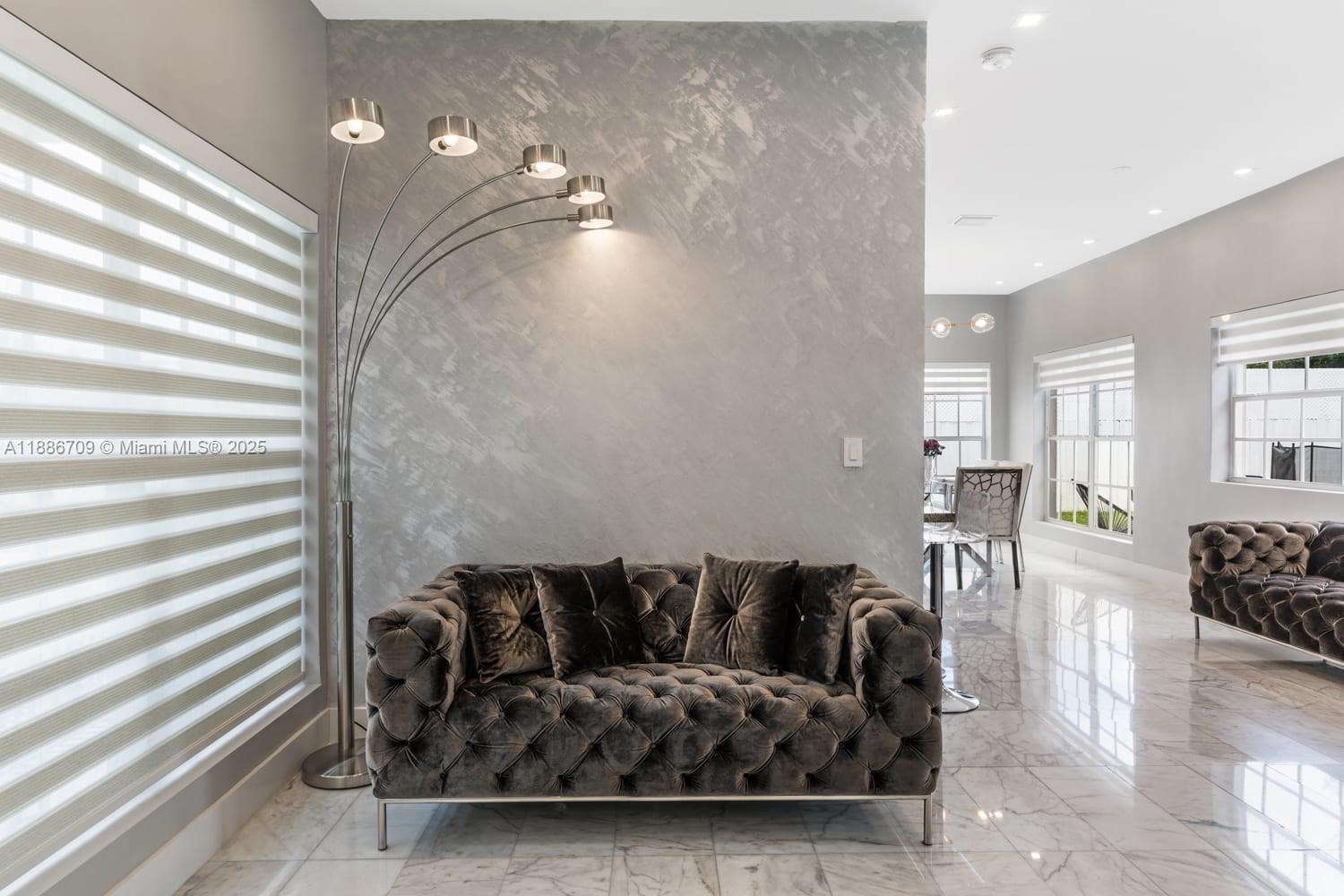 DORVIN ESTATES 1ST ADDN - Residential