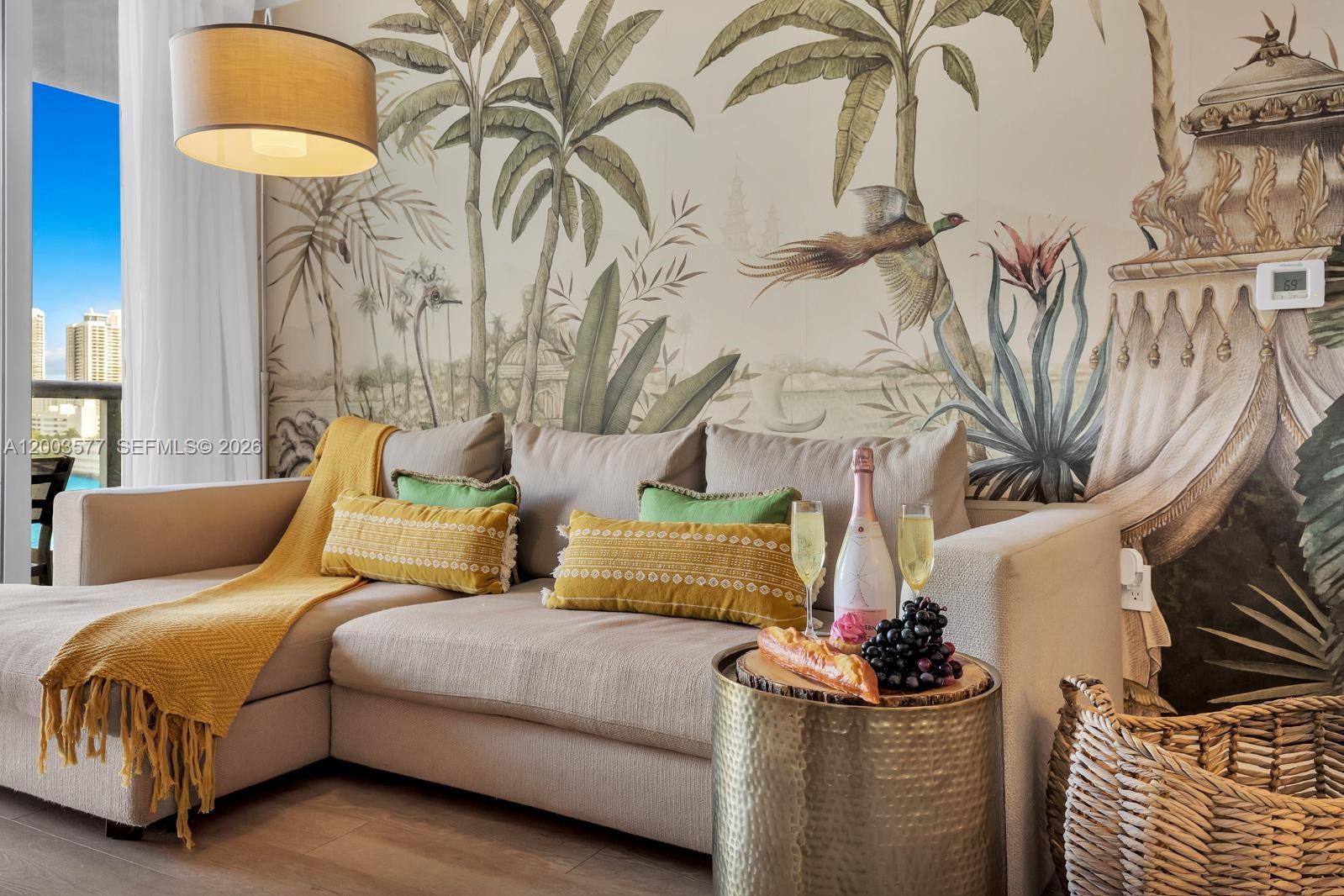 2602 E Hallandale Beach Blvd R704