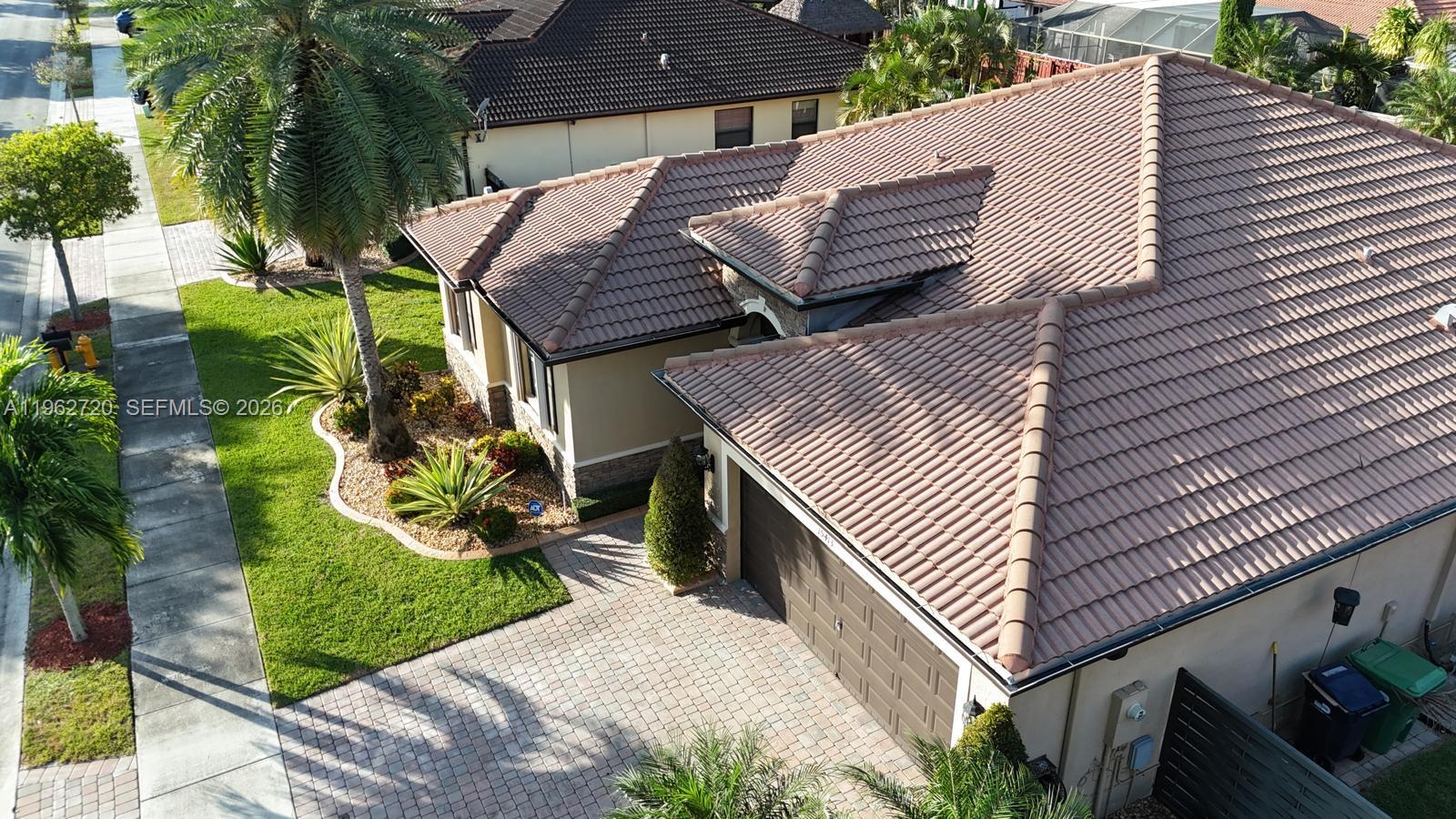 CENTURY GARDENS AT TAMIAM - Residential