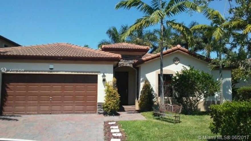 One story single family home featuring in-law living space integrated into the house
with washer, dryer, microwave, dishwasher, and refrigerator inside unit. Property offers 3 beds/3 baths + 1 bed apartment with its own private entrance, family room, and 2 car garage. Seller is motivated, call listing agent for showing instructions.THE BUYER HAS TO CLOSED WHIT SHARP TITLE SOLUTIONS OF FLORIDA