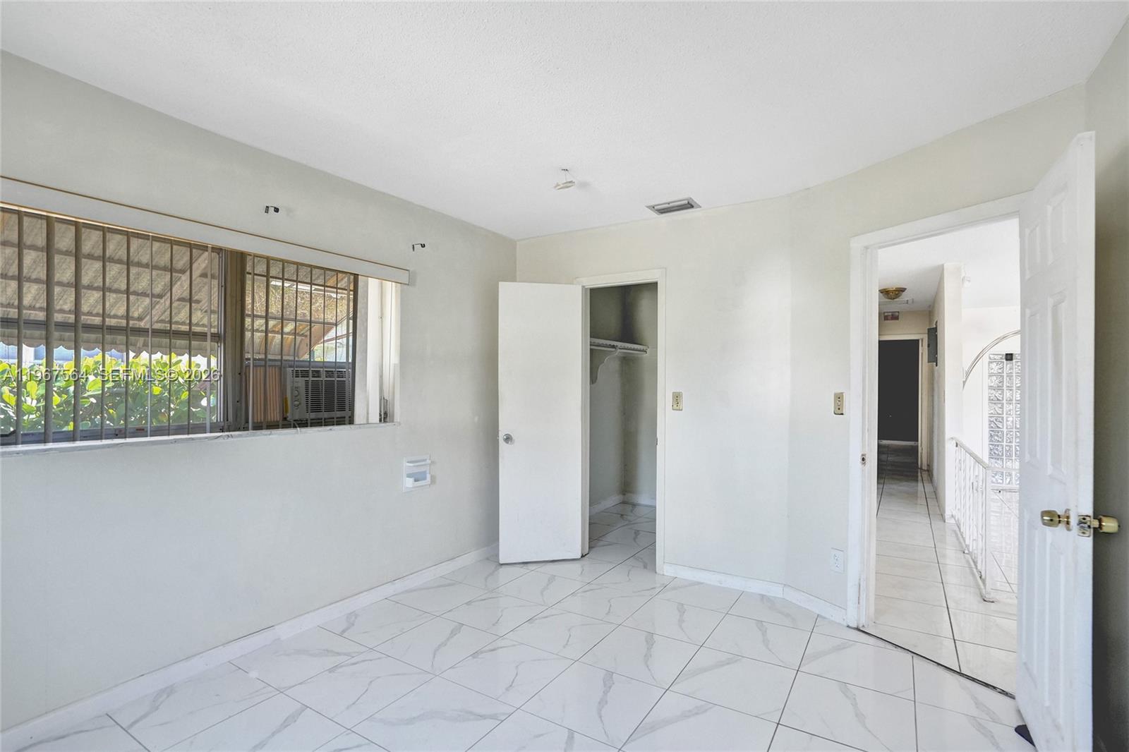 OAKLAND ESTATES 5TH SEC - Residential