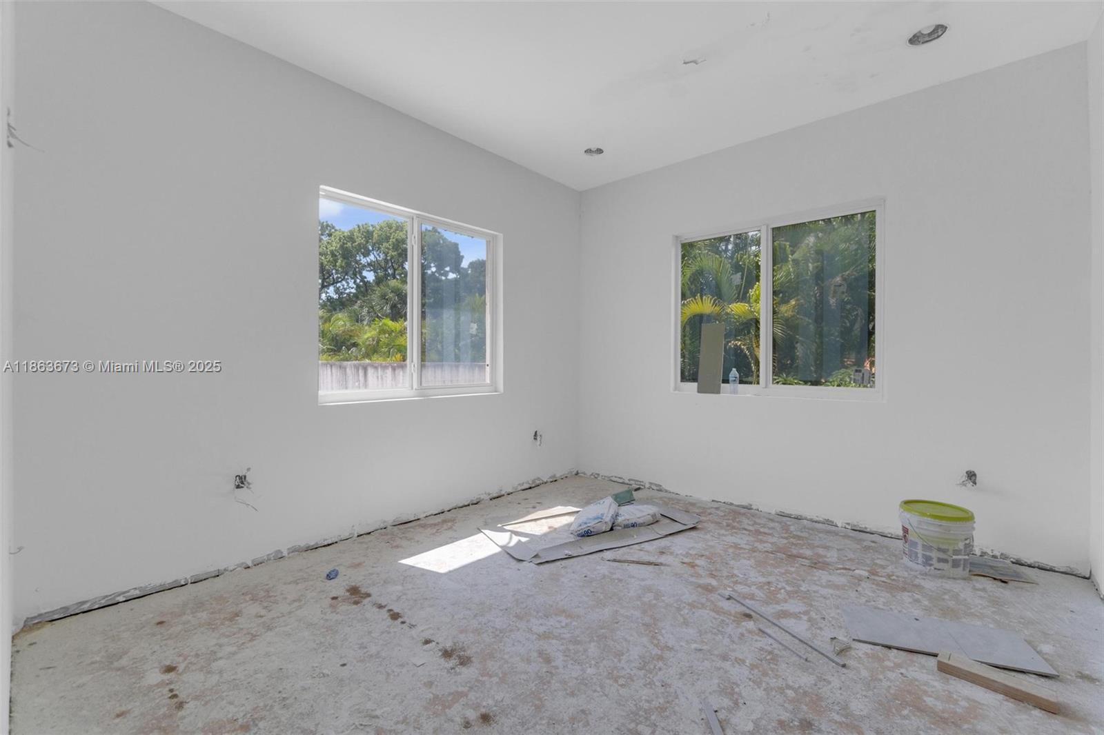 MIAMI SHORES SEC 3 - Residential