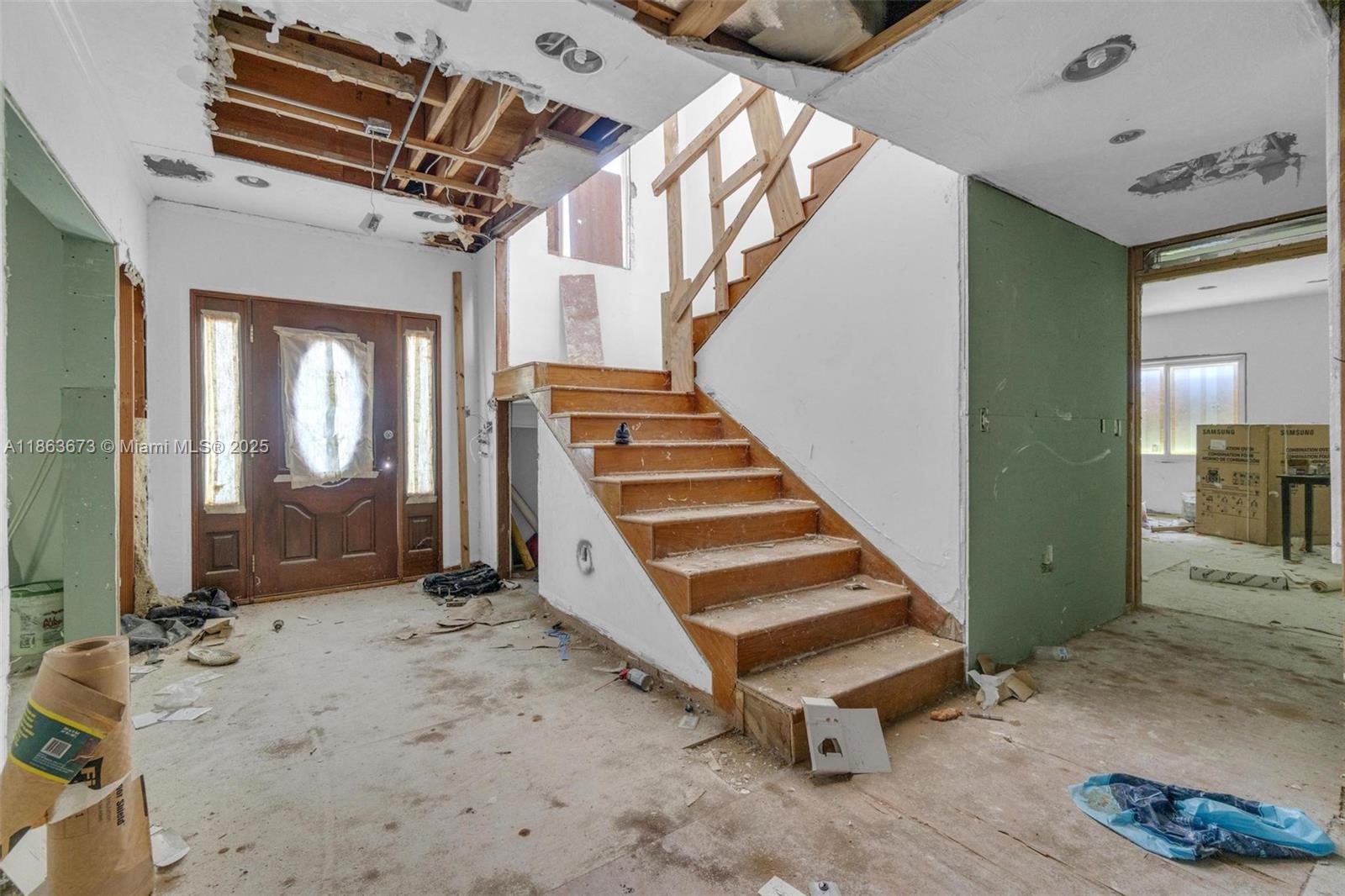 MIAMI SHORES SEC 3 - Residential