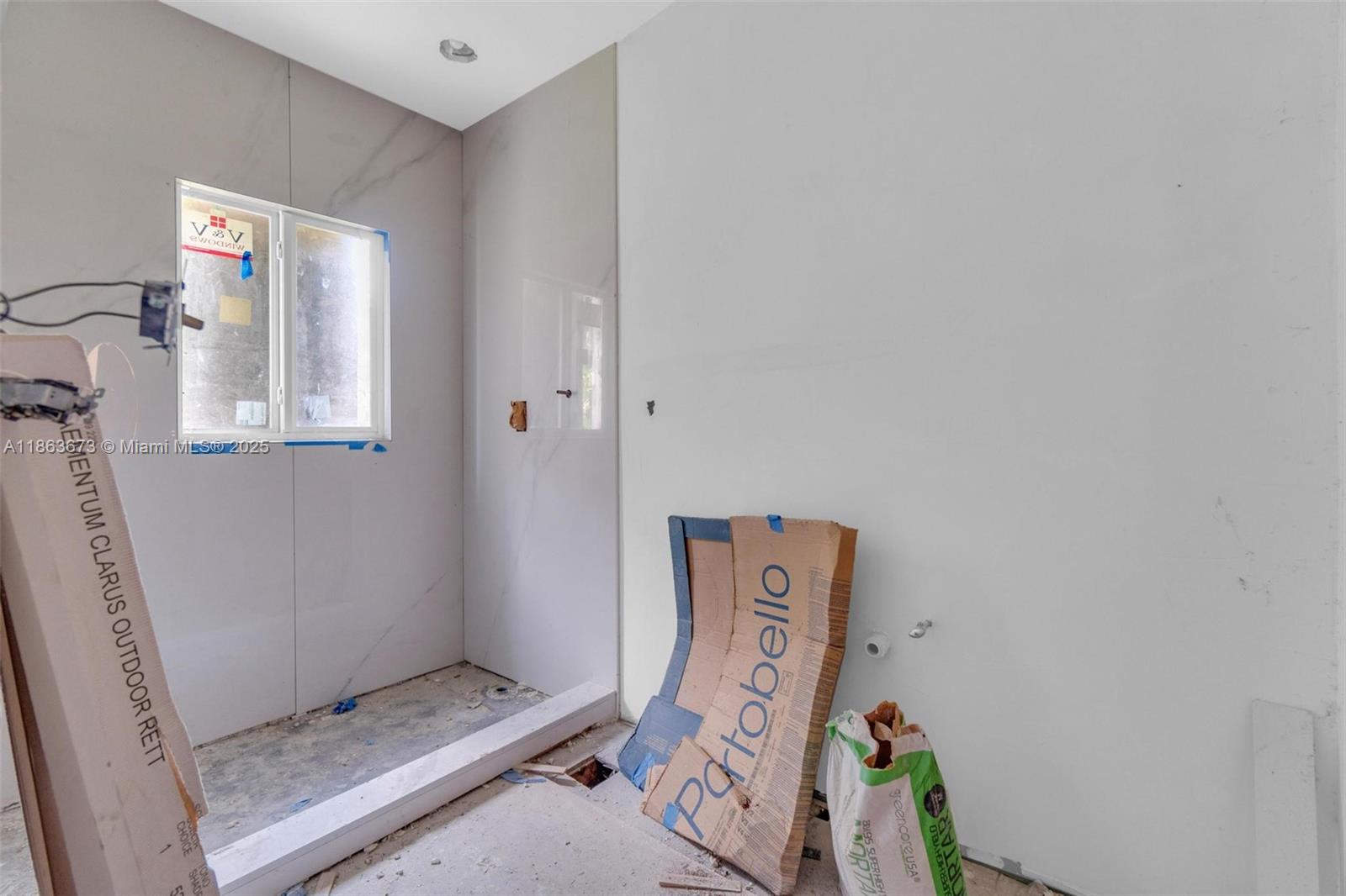 MIAMI SHORES SEC 3 - Residential