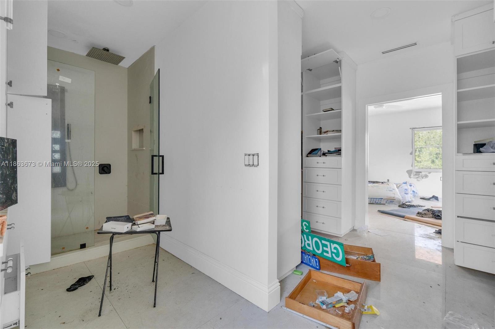 MIAMI SHORES SEC 3 - Residential