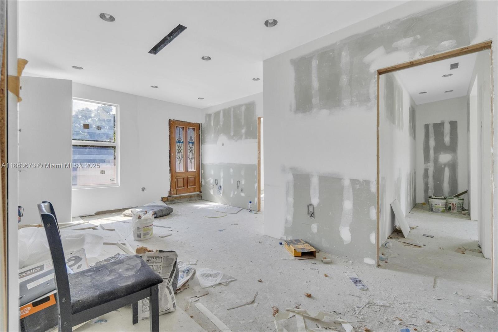 MIAMI SHORES SEC 3 - Residential