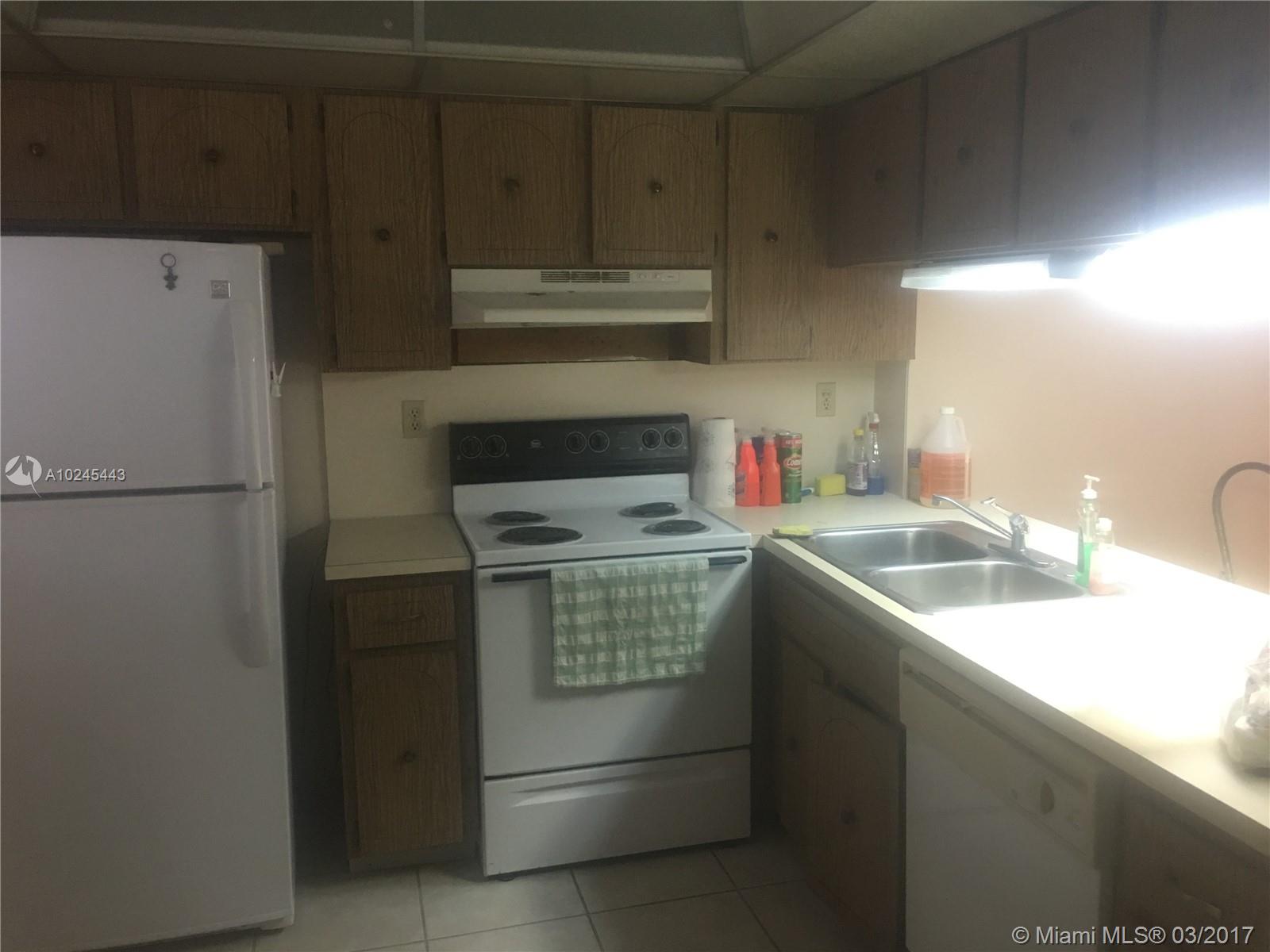 EL CONQUISTADOR SOUTH CON - Residential Lease