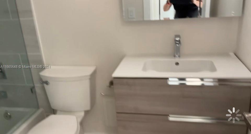 THE PLAZA OF BAL HARBOUR - Residential