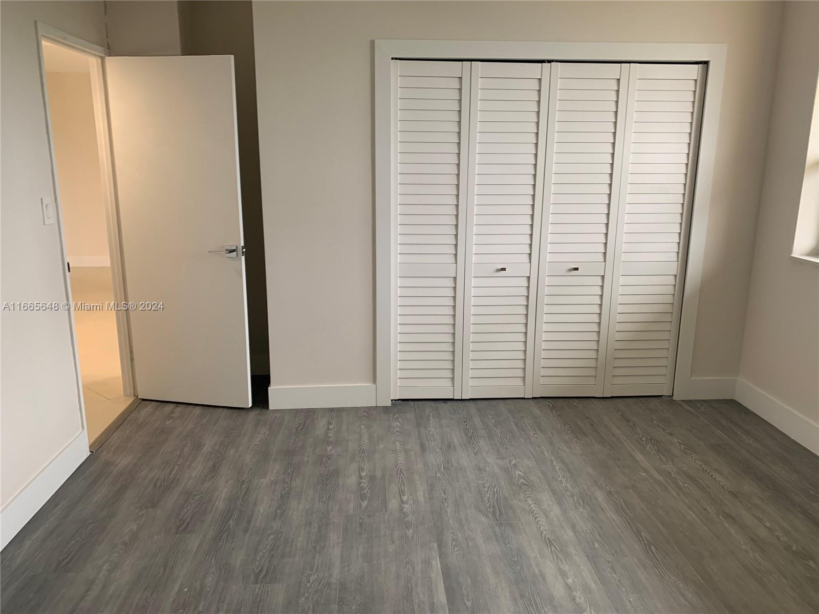 THE PLAZA OF BAL HARBOUR - Residential