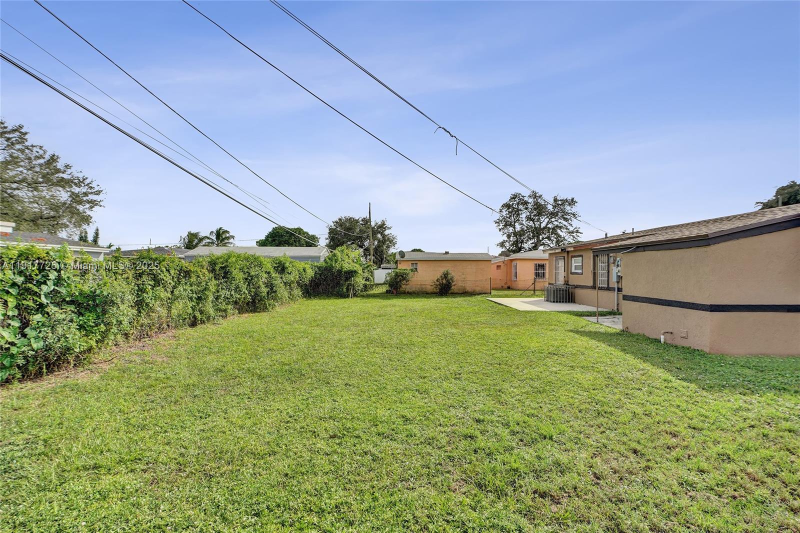 GOLDEN HIGHLANDS EST - Residential