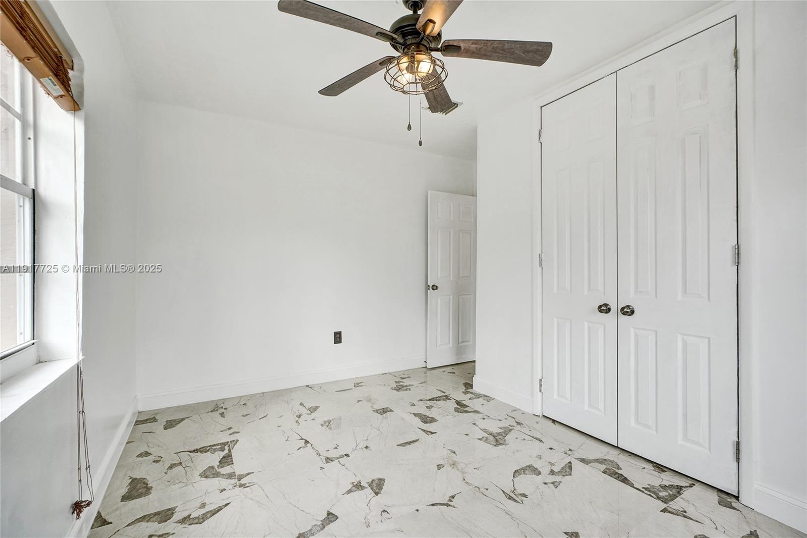 GOLDEN HIGHLANDS EST - Residential