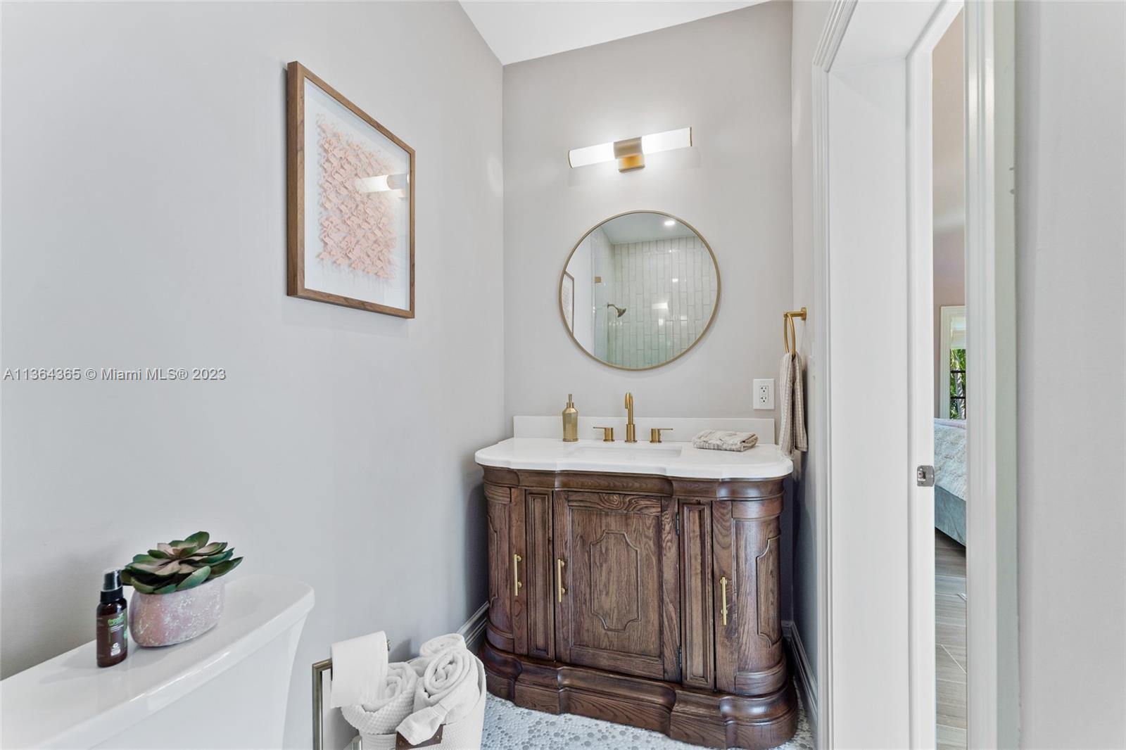 MID GOLF SUB - Residential