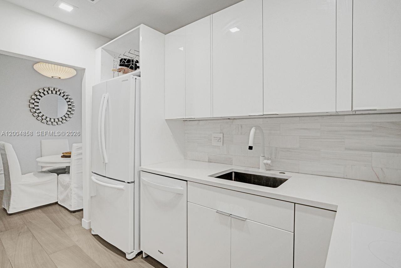 625 Biltmore Way 103