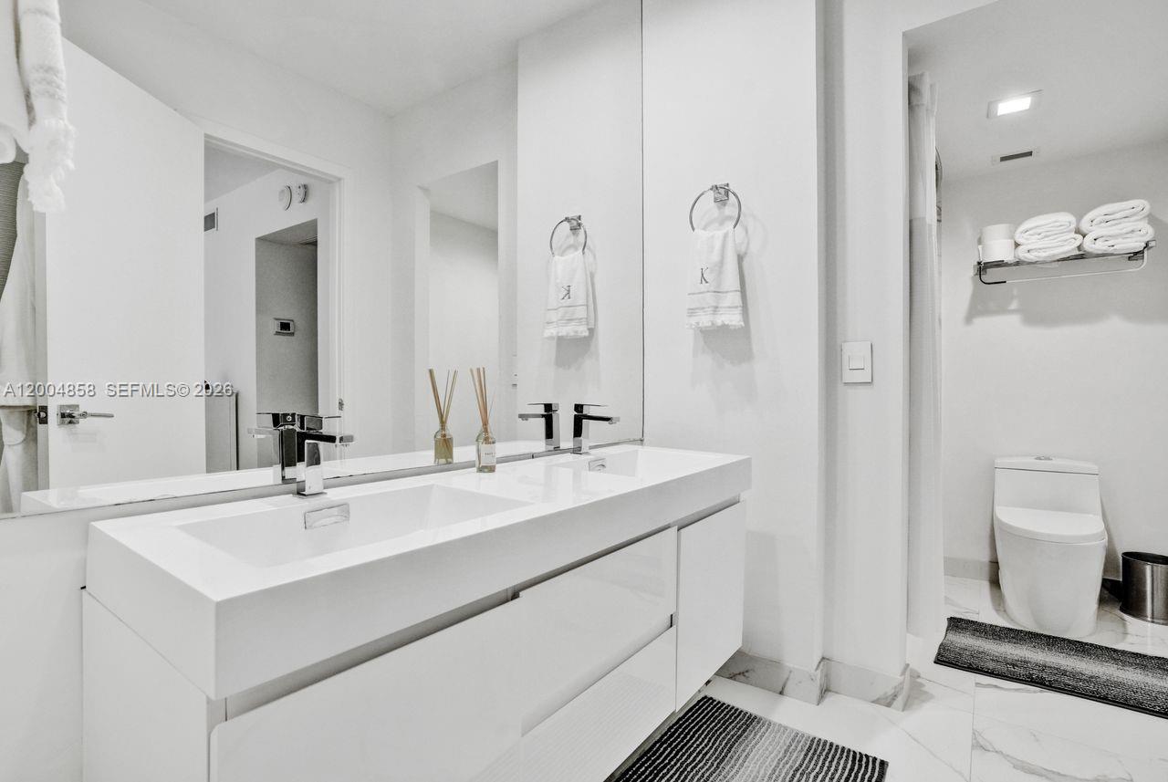 GABLES PLAZA CONDO - Residential