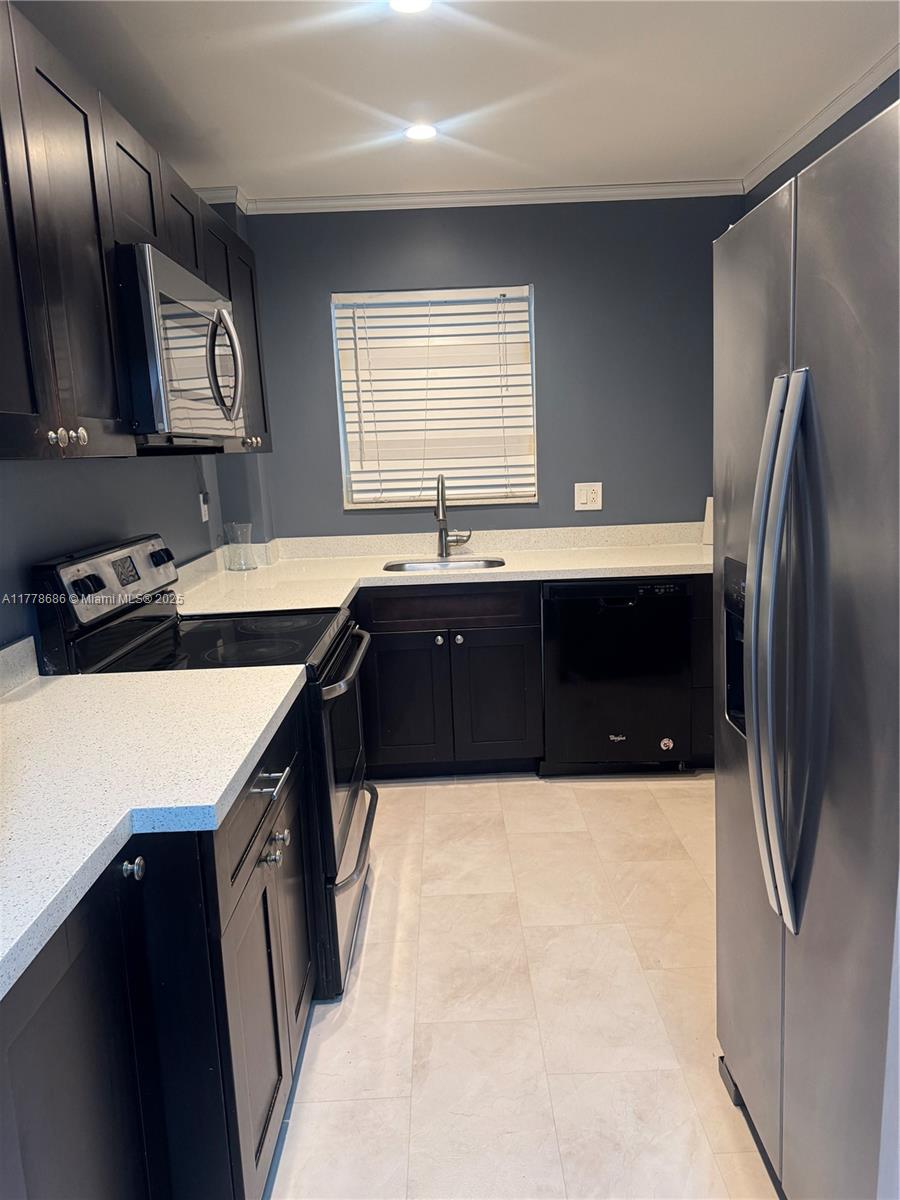 Rental Property at 541 Blue Heron Dr 304, Hallandale Beach, Broward County, Florida - Bedrooms: 2 
Bathrooms: 2  - $2,200 MO.