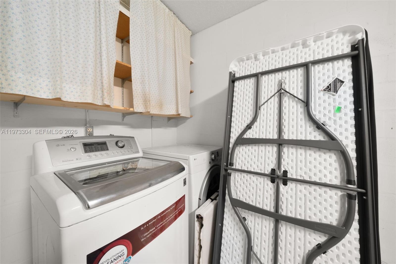 Avon Park Lakes - Residential