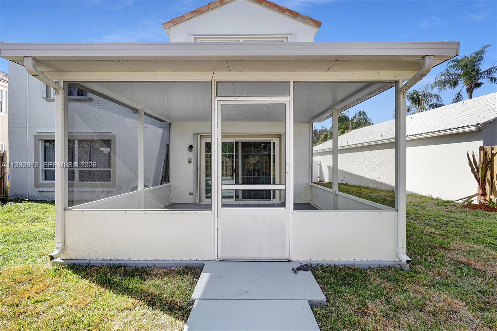 VILLAGES OF WOODLAKE 5 - Residential