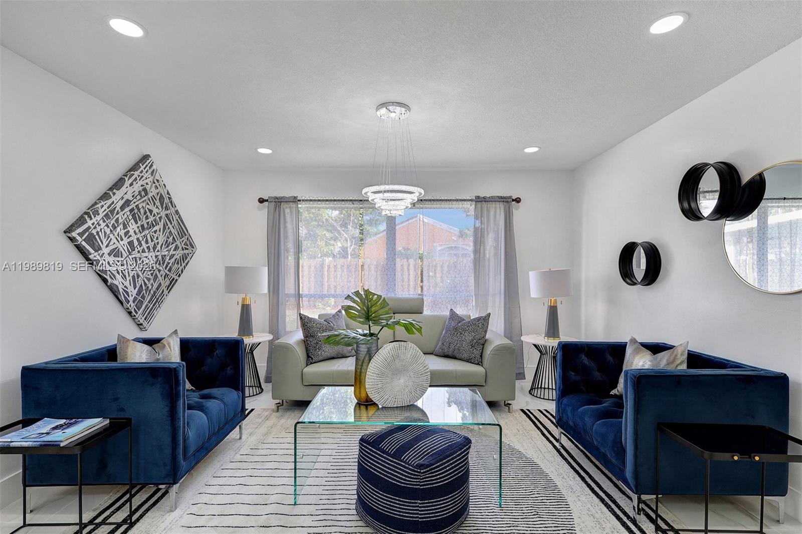 VILLAGES OF WOODLAKE 5 - Residential