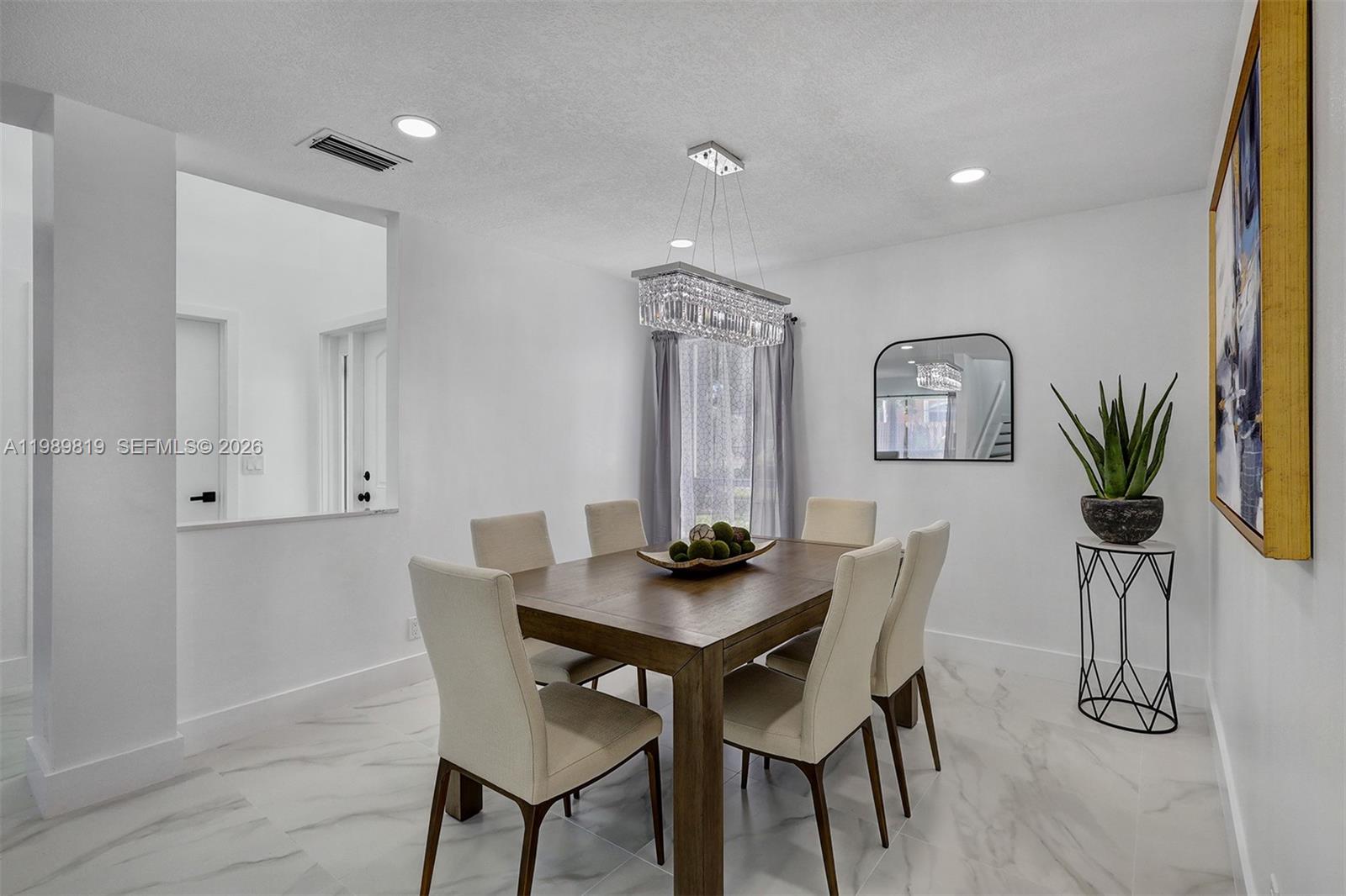 VILLAGES OF WOODLAKE 5 - Residential