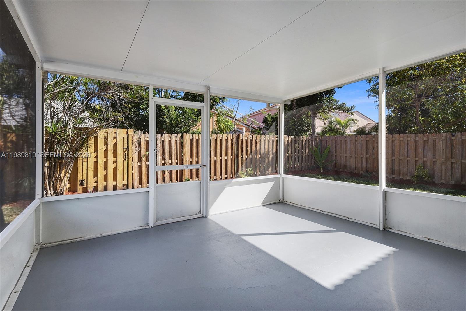 VILLAGES OF WOODLAKE 5 - Residential