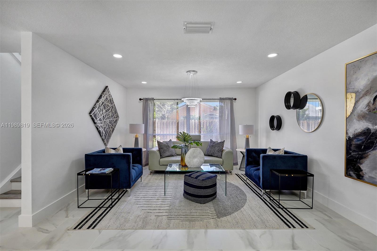 VILLAGES OF WOODLAKE 5 - Residential