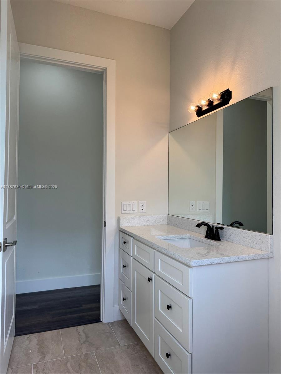 PORT LABELLE - Residential