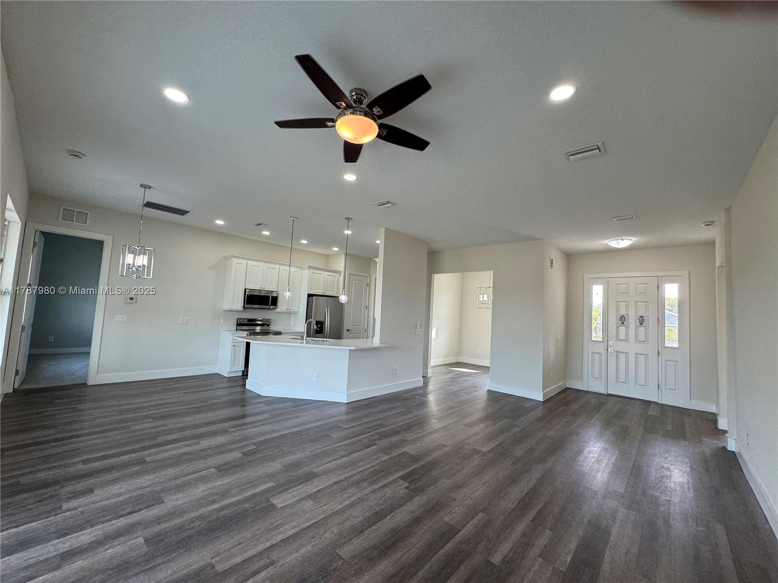 PORT LABELLE - Residential