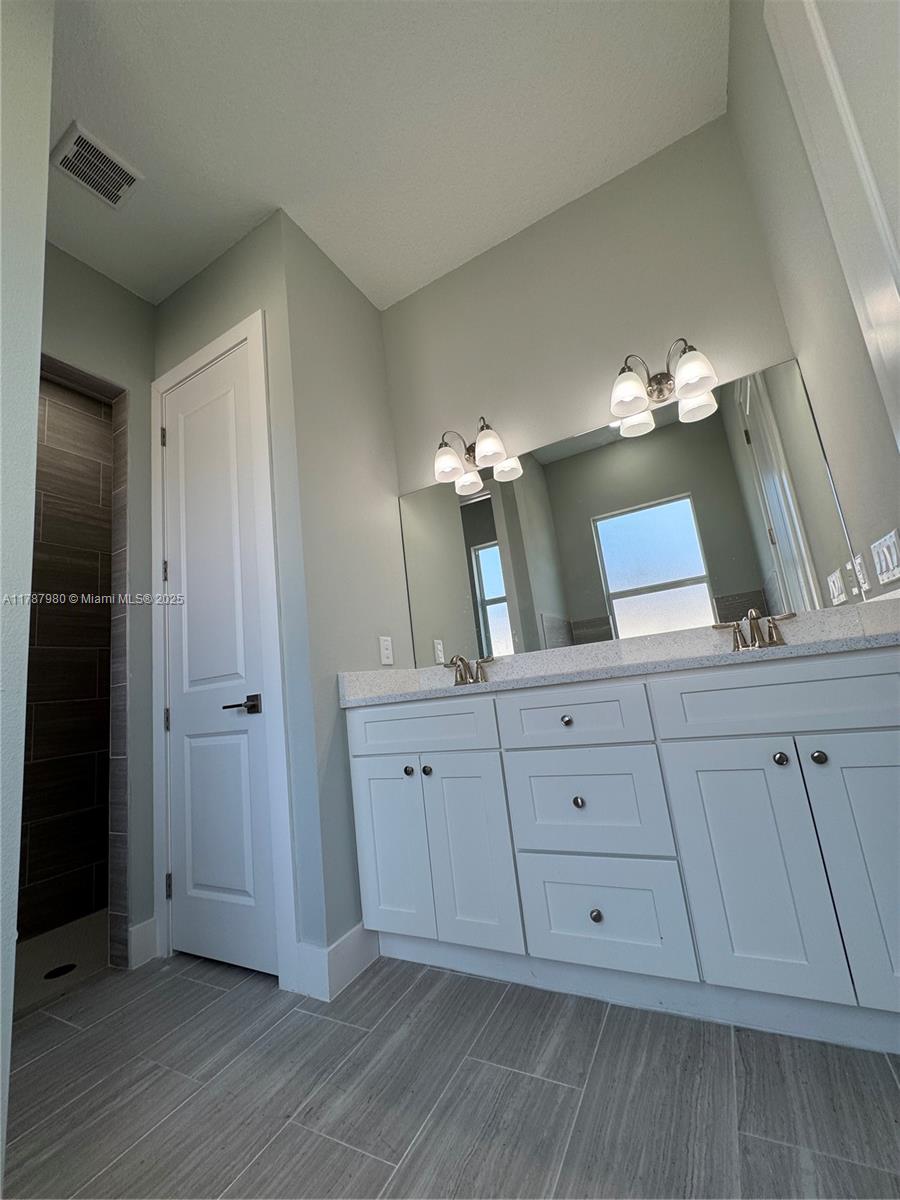 PORT LABELLE - Residential