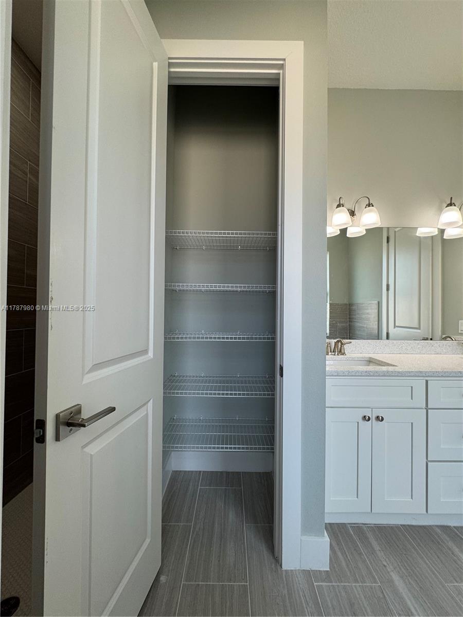 PORT LABELLE - Residential